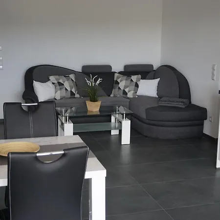 Schauinsland アパート ノイエンビュルク